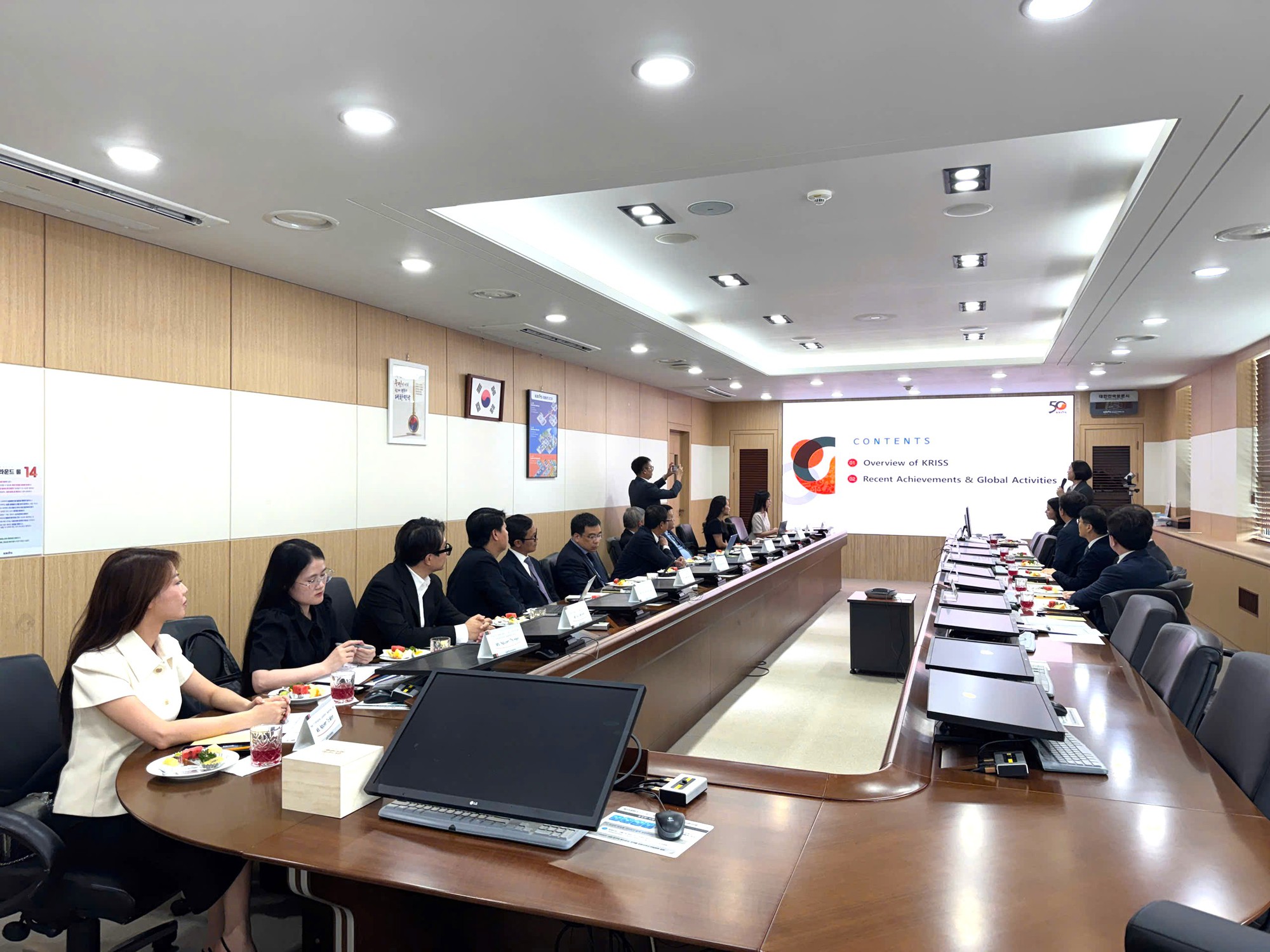 Việt Nam trao đổi kinh nghiệm ph&aacute;t triển nguồn nh&acirc;n lực v&agrave; hệ thống đo lường quốc gia với H&agrave;n Quốc - Ảnh 2.