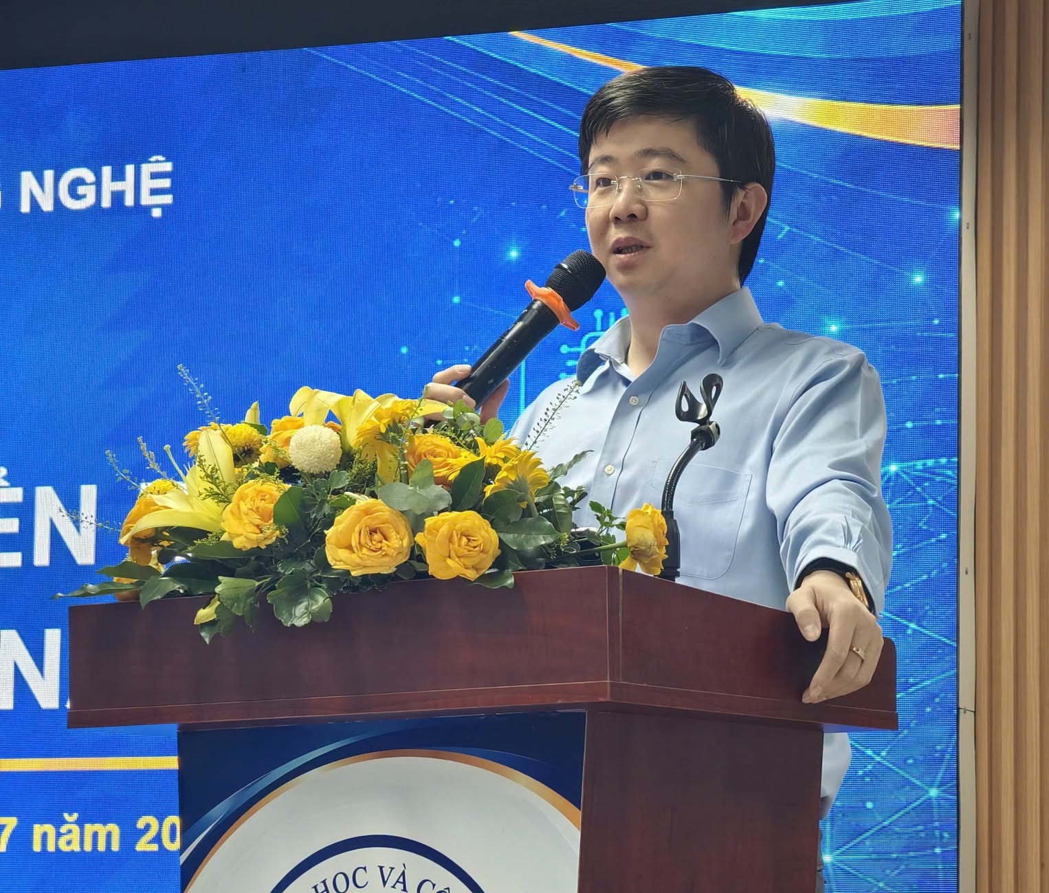 Bộ Khoa học v&agrave; C&ocirc;ng nghệ tập huấn chuyển đổi số cho 8 tỉnh, th&agrave;nh phố khu vực miền Nam- Ảnh 1.