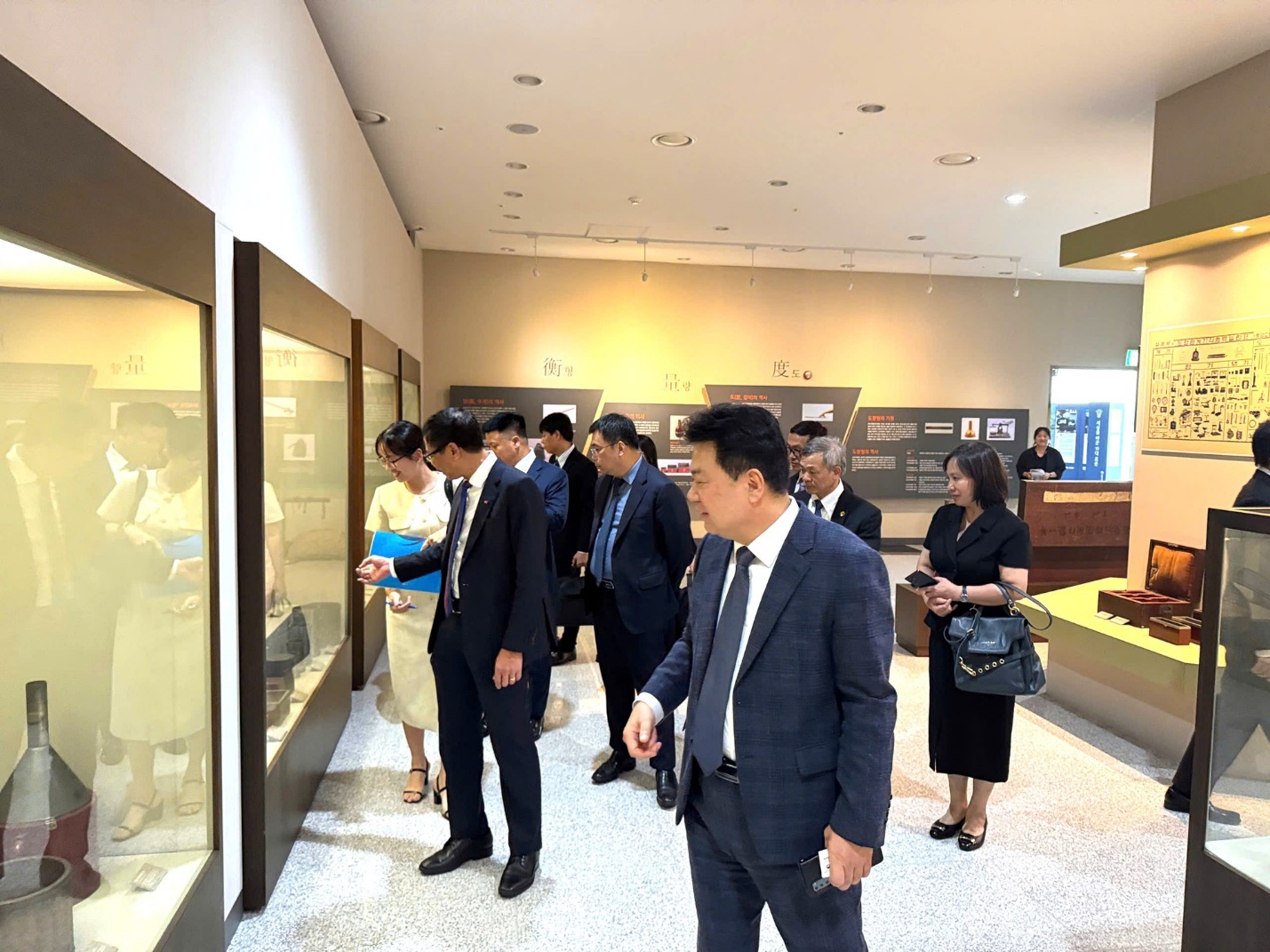 Enhancing cooperation in standards, metrology, and quality - Ảnh 1.