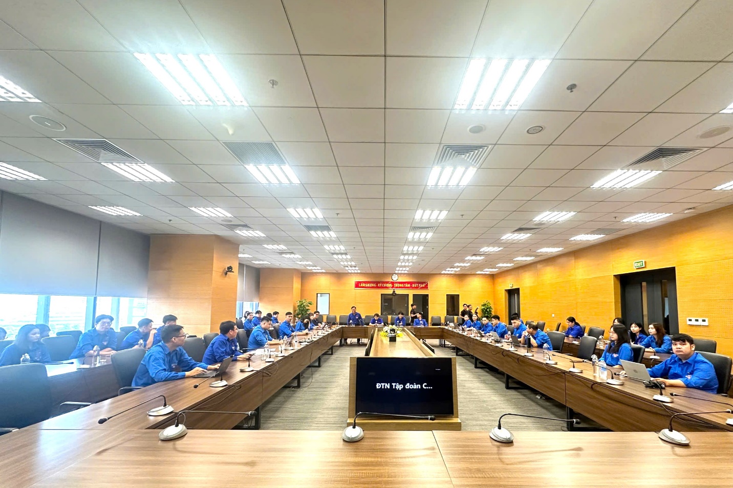 Nhanh chóng đưa các chỉ tiêu Nghị quyết Đại hội Đoàn XIII vào đời sống- Ảnh 1.