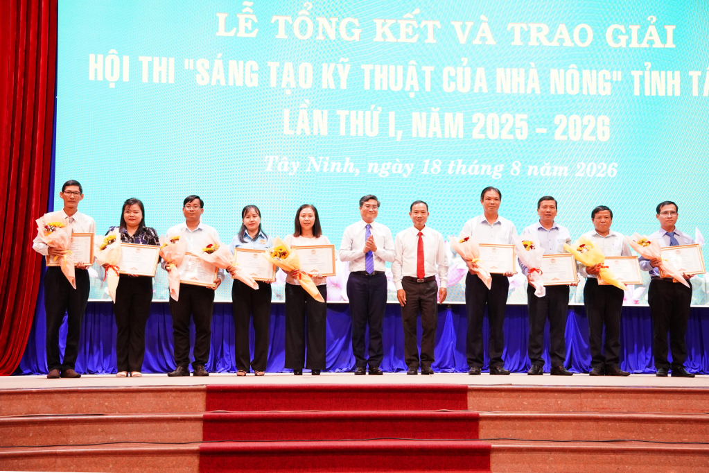 Tây Ninh thúc đẩy ứng dụng, thương mại hóa sáng kiến của nông dân- Ảnh 5.
