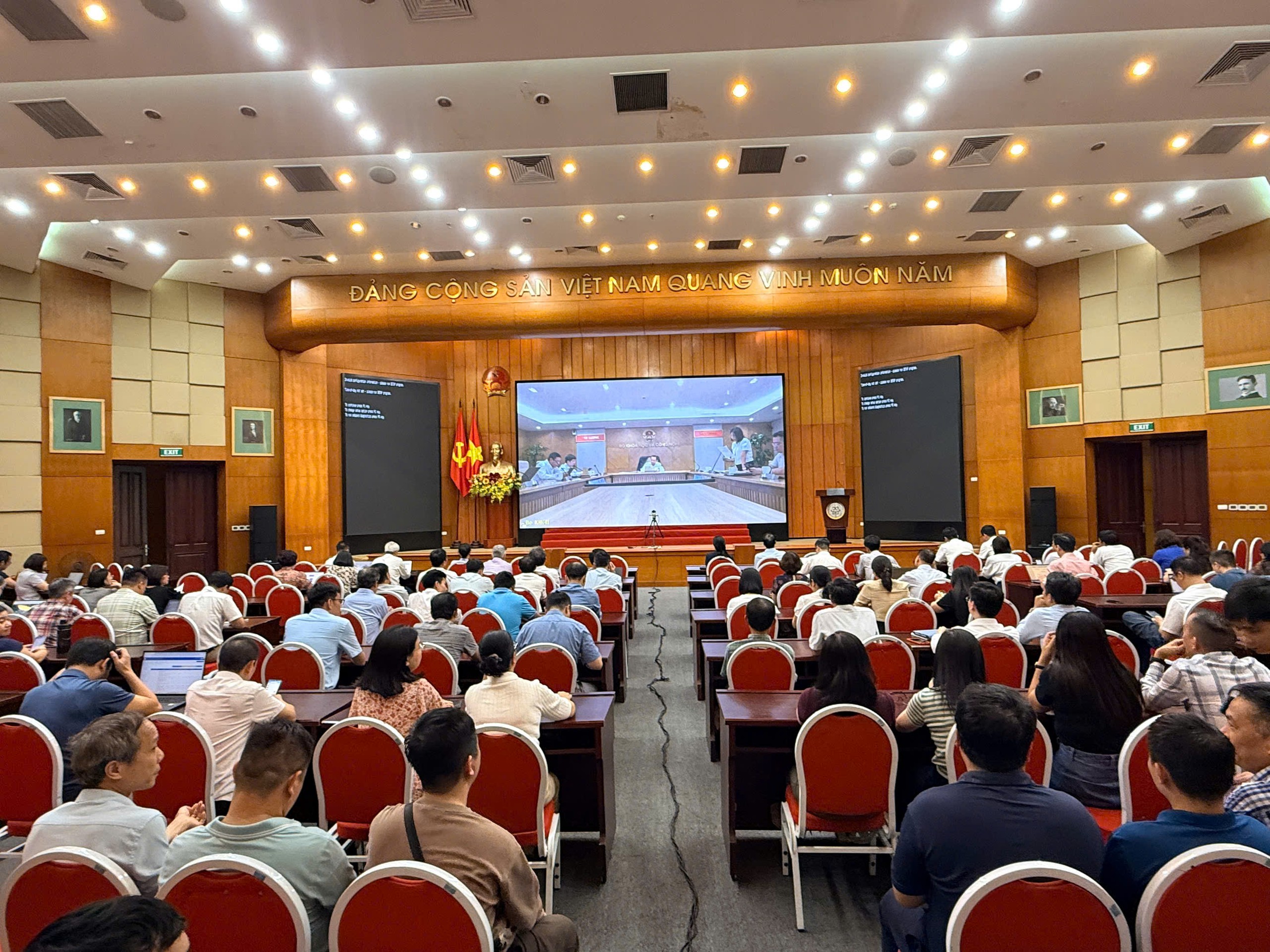 Bộ KH&CN: Cụ thể h&oacute;a Nghị quyết Trung ương 3 bằng chương tr&igrave;nh, kế hoạch v&agrave; kết quả thực chất- Ảnh 3.
