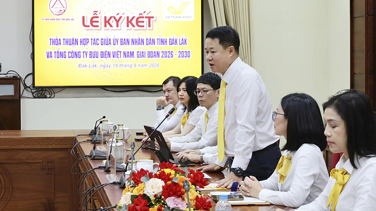 Đắk Lắk và Vietnam Post hợp tác thúc đẩy chuyển đổi số, thương mại điện tử giai đoạn 2026 - 2030- Ảnh 1.
