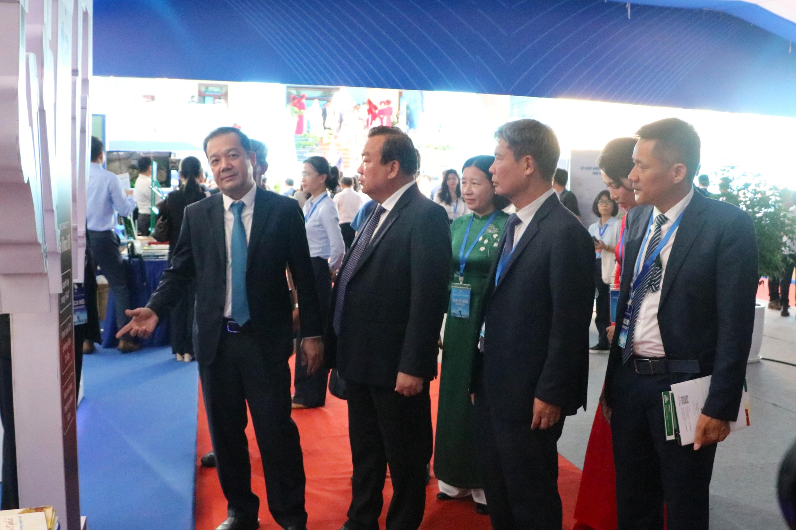 Tây Ninh công bố chiến lược phát triển hệ sinh thái phương tiện không người lái- Ảnh 2.