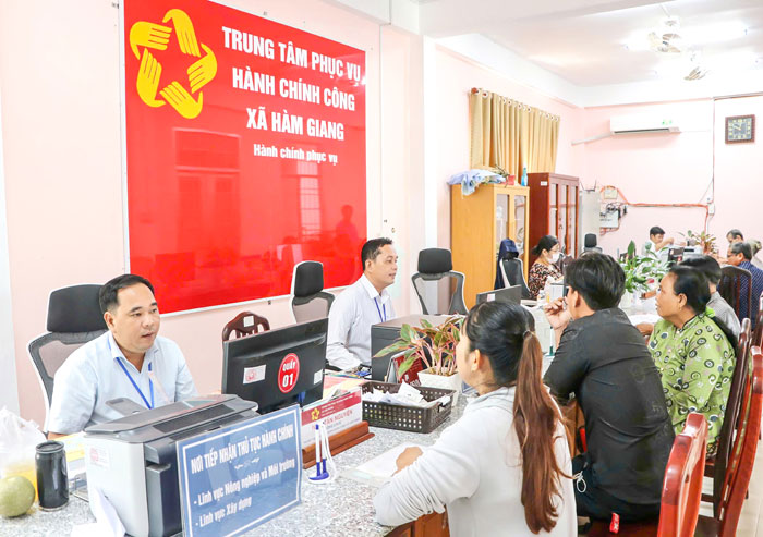 Số hóa chạm mốc 99%, kinh tế Vĩnh Long bứt phá trong 8 tháng đầu năm 2026 - Ảnh 1.
