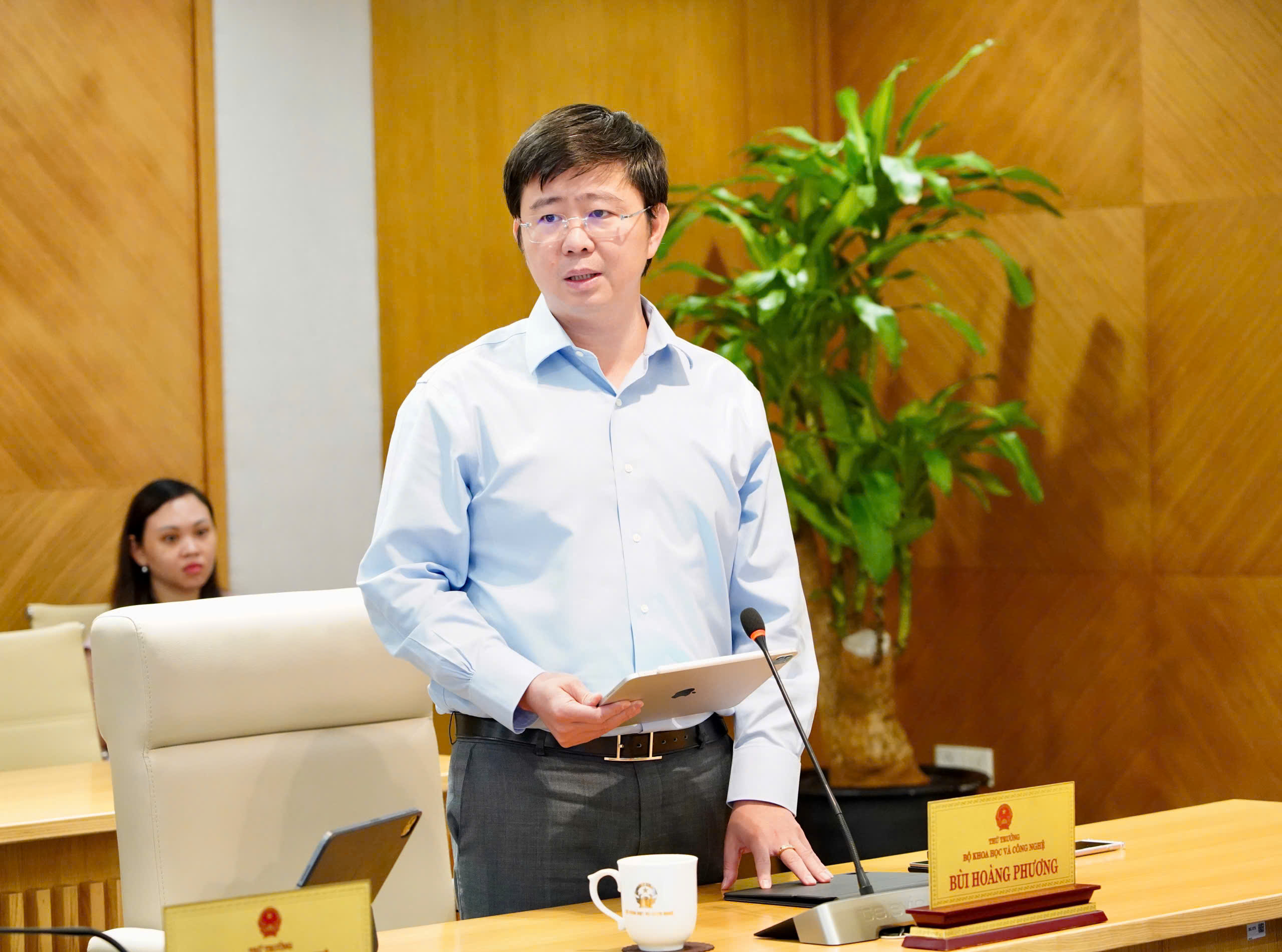 Bộ trưởng Vũ Hải Quân: Quyết liệt đổi mới tư duy để bắt kịp tiến độ và yêu cầu của công việc - Ảnh 6.