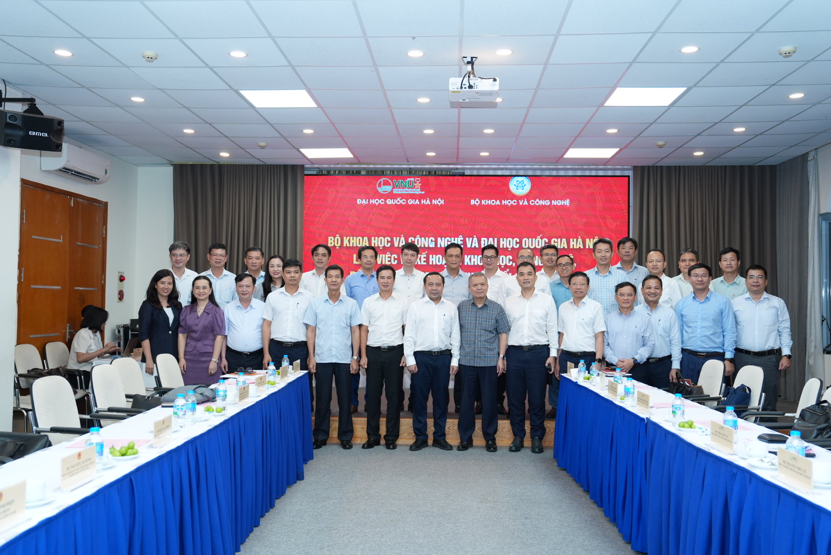 Đại học Quốc gia Hà Nội cần tiên phong làm chủ các công nghệ chiến lược và dẫn dắt hệ sinh thái đổi mới sáng tạo - Ảnh 8.