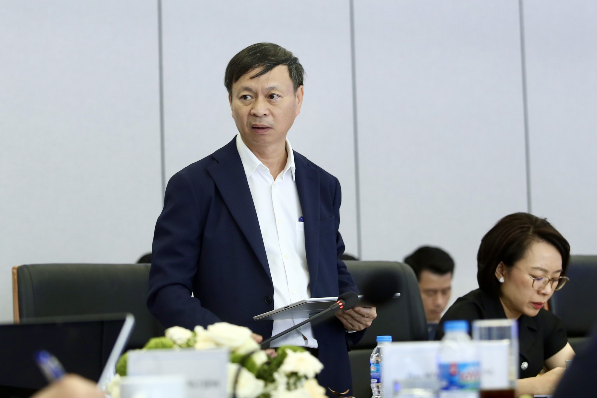 Muốn l&agrave;m chủ c&ocirc;ng nghệ chiến lược, phải biến ch&iacute;nh s&aacute;ch th&agrave;nh sản phẩm- Ảnh 4.
