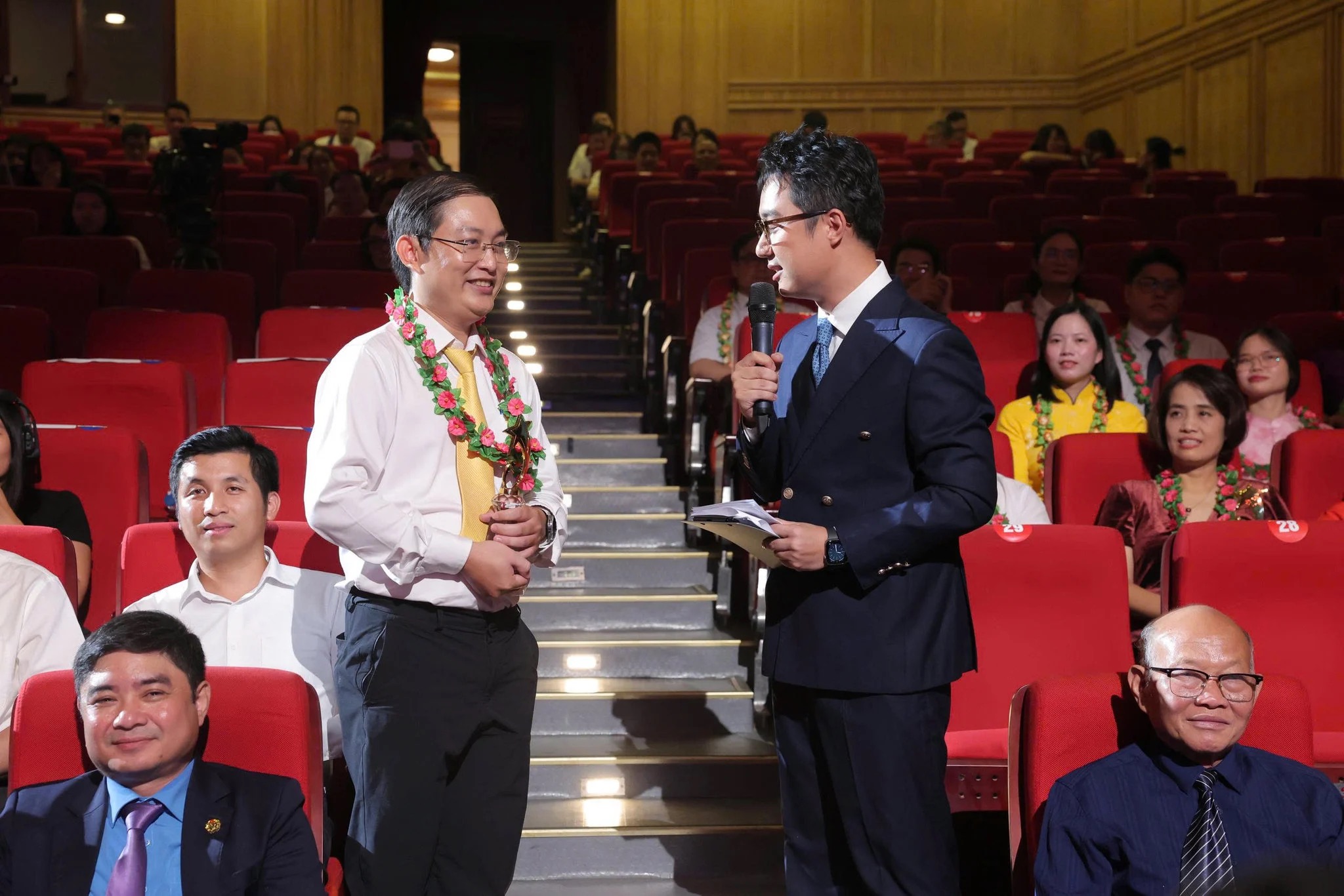 H&agrave;nh tr&igrave;nh kh&aacute;t vọng 2026: Vinh danh những "b&ocirc;ng hoa đẹp" trong phong tr&agrave;o lao động s&aacute;ng tạo- Ảnh 5.