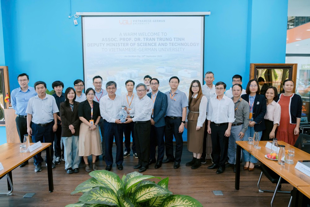 Th&uacute;c đẩy nghi&ecirc;n cứu, ph&aacute;t triển c&ocirc;ng nghệ tại Trường Đại học Việt Đức- Ảnh 4.