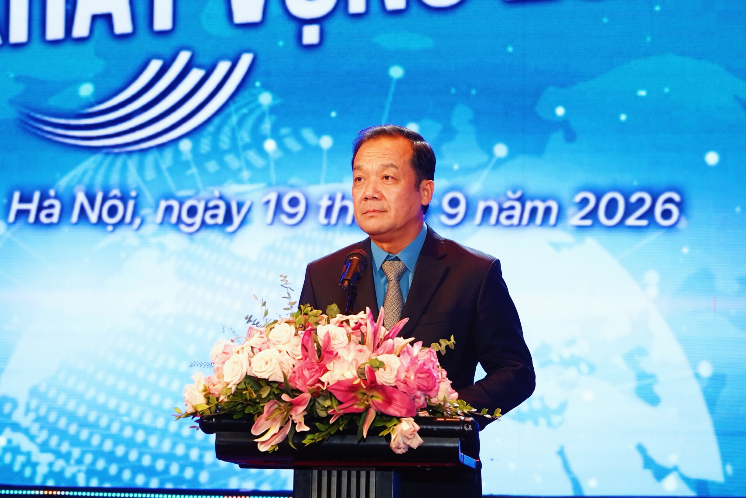 H&agrave;nh tr&igrave;nh kh&aacute;t vọng 2026: Vinh danh những "b&ocirc;ng hoa đẹp" trong phong tr&agrave;o lao động s&aacute;ng tạo- Ảnh 2.