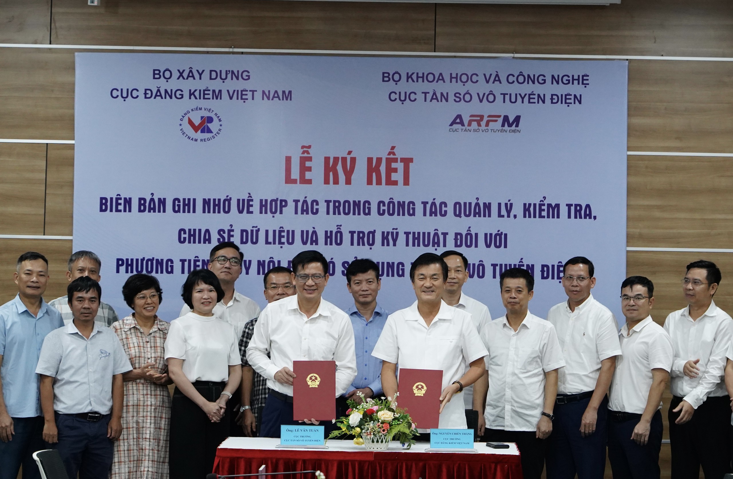 Cục Tần số vô tuyến điện và Cục Đăng kiểm Việt Nam tăng cường chia sẻ dữ liệu- Ảnh 5.