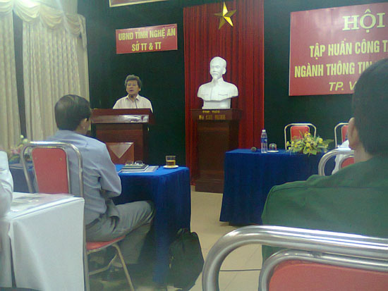 Ông Nguyễn Văn Hùng – Chánh Thanh tra Bộ TT&TT phát biểu tại Hội nghị