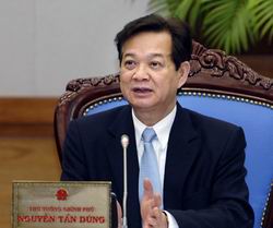 Thủ tướng Nguyễn Tấn Dũng chỉ đạo về công tác bảo hộ công dân Việt Nam sau động đất và sóng thần tại Nhật Bản - Ảnh: Chinhphu.vn