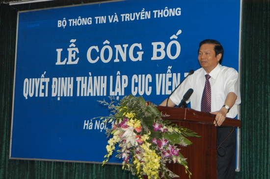 nguyên Bộ trưởng Bộ TT&TT Lê Doãn Hợp phát biểu tại buổi lễ.