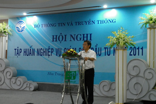 Thứ trưởng Bộ TT&TT Trần Đức Lai phát biểu khai mạc hội nghị