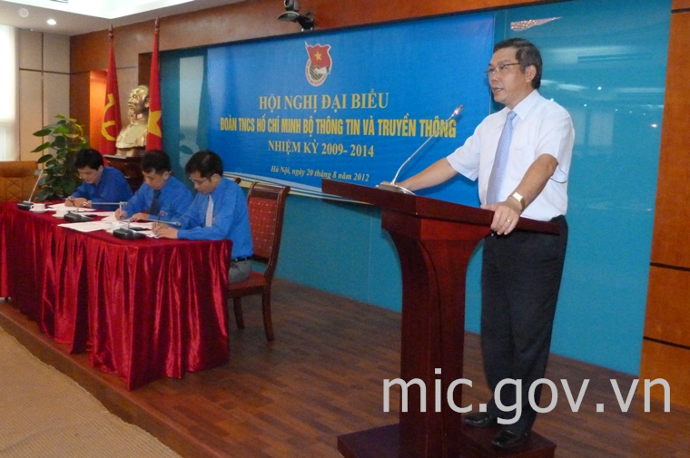 Thứ trưởng Bộ TT&TT Trần Đức Lai phát biểu tại Hội nghị