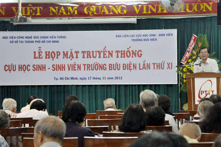 Đ/c Lý Kiệt, Phó TGĐ VNPT  phát biểu tại buổi họp mặt