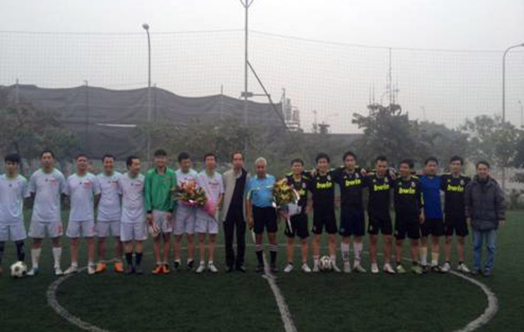 08 đội tham gia “Giải bóng đá thanh niên các ban Đảng Trung ương mở rộng năm 2012”