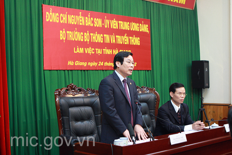 Bộ trưởng làm việc tại tỉnh ủy Hà Giang