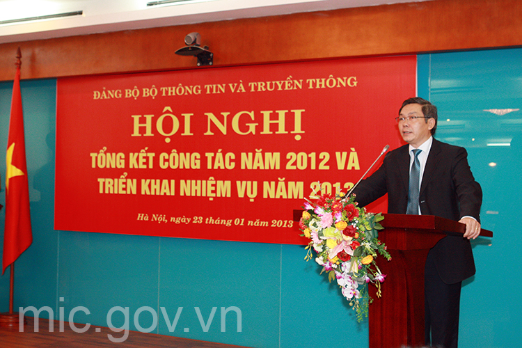 Đồng chí Trần Đức Lai phát biểu tại Hội nghị