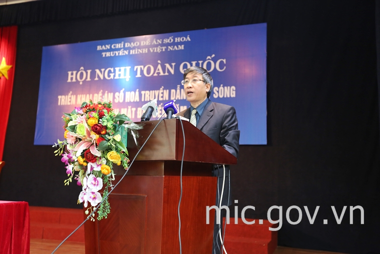 Thứ trưởng Lê Nam Thắng phát biểu tại Hội nghị.