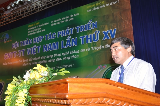 Thứ trưởng Bộ TT&TT Nguyễn Minh Hồng phát biểu tại Hội thảo
