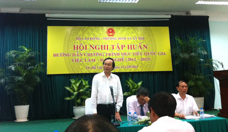 Ông Dương Đức Lân, Tổng Cục trưởng Tổng cục Dạy nghề phát biểu tại Hội nghị. Ảnh: Khương Nhàn 