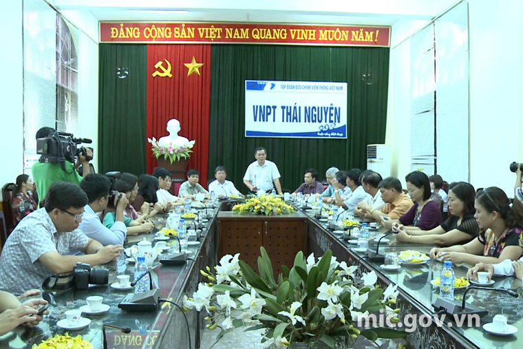 Đoàn công tác thăm và làm việc với VNPT Thái Nguyên