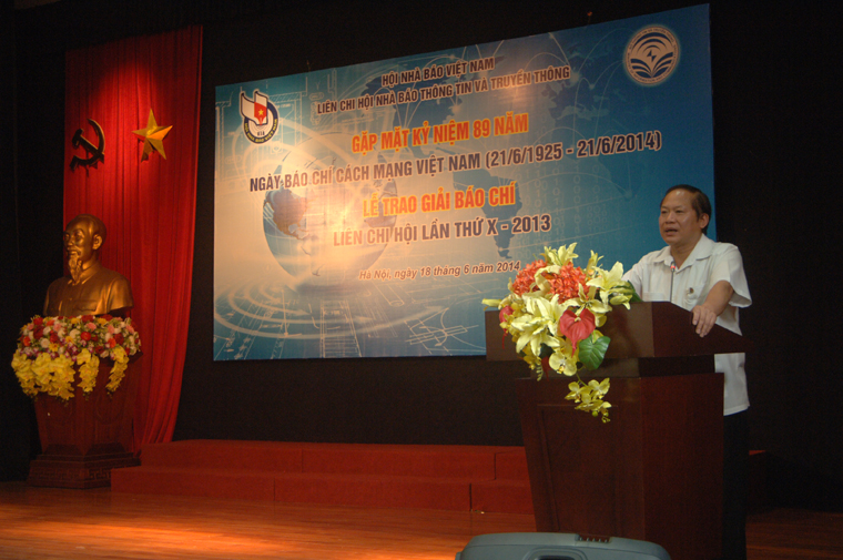 Thứ trưởng Bộ TT&TT Trương Minh Tuấn phát biểu tại lễ gặp mặt.