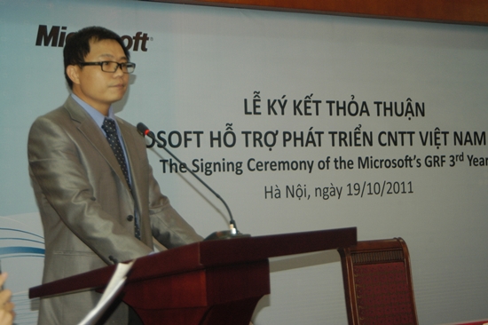 ông Triệu Minh Long, Phó Vụ trưởng Vụ Hợp tác quốc tế Bộ TT&TT phát biểu tại buổi lễ.