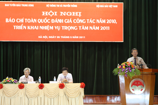 Đồng chí Đinh Thế Huynh, Ủy viên Bộ Chính trị, Bí thư Trung ương Đảng, Trưởng ban tư tưởng văn hóa Trung ương phát biểu chỉ đạo Hội nghị