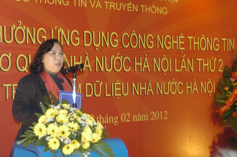 Bà Nguyễn Thị Bích Ngọc, Phó Chủ tịch UBND Thành phố Hà Nội phát biểu tại buổi lễ.