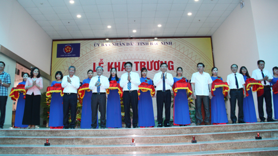 Thứ trưởng Nguyễn Thành Hưng tham dự khai trương Trung tâm Hành chính tỉnh Bắc Ninh