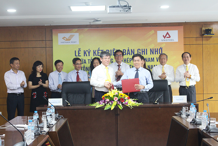 ổng công ty Bưu điện Việt Nam và Tổng công ty Thép Việt Nam đã ký kết hợp đồng cung cấp dịch vụ chuyển phát và hợp đồng cung cấp dịch vụ quảng cáo.