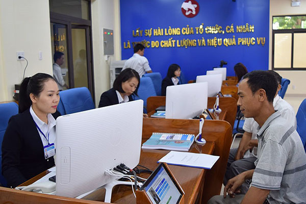 ministry-proposes-solutions-to-raise-vietnam-s-e-government-ranking.jpg