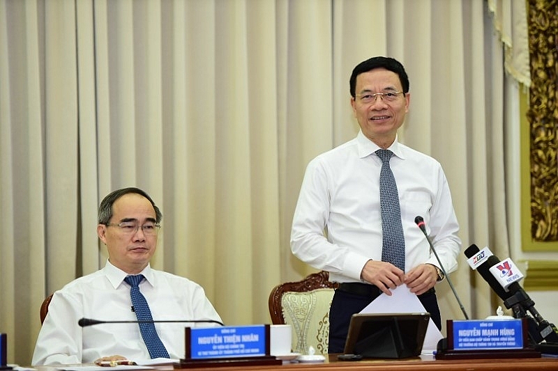 nguyen-manh-hung-minister-of-information-and-communications.jpg