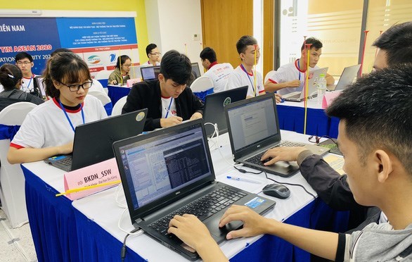 vietnamese-team-tops-qualifying-round-of-asean-information-security-contest.jpeg