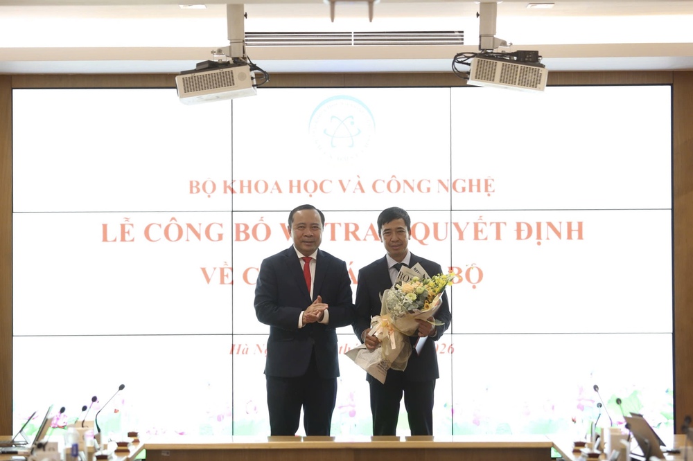 Bộ KH&CN c&ocirc;ng bố c&aacute;c quyết định về c&ocirc;ng t&aacute;c c&aacute;n bộ - Ảnh 5.