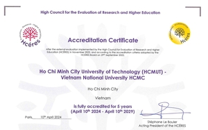 Trường Đại học Bách khoa TP HCM khai giảng năm học 2024-2025  - Ảnh 9.