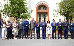 Th&uacute;c đẩy li&ecirc;n kết viện - trường - doanh nghiệp: Những điểm nghẽn cần th&aacute;o gỡ - Ảnh 10.