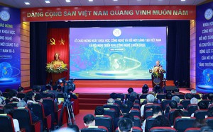 Bộ trưởng Vũ Hải Qu&acirc;n: Người trẻ h&atilde;y bắt đầu nghi&ecirc;n cứu từ những b&agrave;i to&aacute;n nhỏ - Ảnh 14.