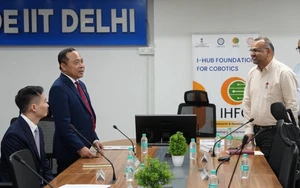 Intel Expands Cooperation in Semiconductor Industry Development in Viet Nam  - Ảnh 7.