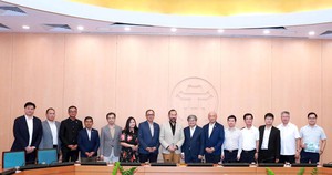 Đưa khoa học, c&ocirc;ng nghệ v&agrave; đổi mới s&aacute;ng tạo th&agrave;nh "cực" tăng trưởng mới- Ảnh 2.