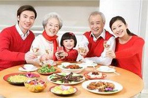 Chấm dứt bạo lực, vun đắp y&ecirc;u thương - Ảnh 2.