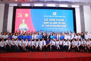 Tôn vinh người lao động tiêu biểu và "Cảm ơn bạn đồng hành" năm 2024 - Ảnh 6.