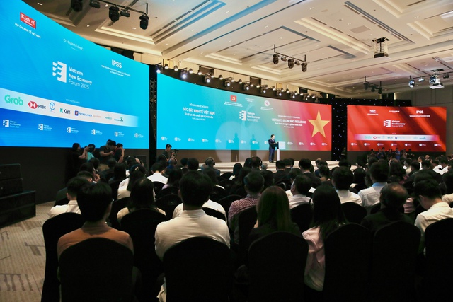  CMC nhận giải Top 10 thương hiệu mạnh vươn tầm 2025 - Ảnh 1.