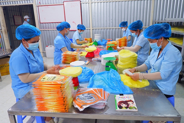  Giồng Trôm phát triển nông nghiệp toàn diện, thích ứng biến đổi khí hậu - Ảnh 1.