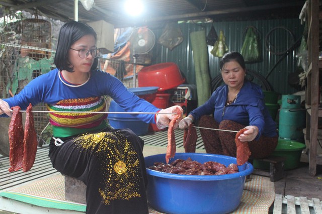 Thanh Hóa: Các xã biên giới chuyển mình mạnh mẽ, hướng tới mục tiêu thoát nghèo bền vững đến 2030 - Ảnh 2.