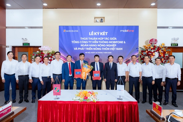 MobiFone và Agribank ký kết hợp tác chiến lược: thúc đẩy chuyển đổi số quốc gia và tài chính toàn diện - Ảnh 2.